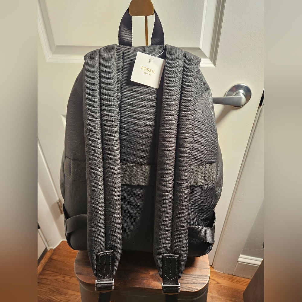 Fossil Sawyer Black Leather Dome Backpack, NWT – - Picture 2 of 10